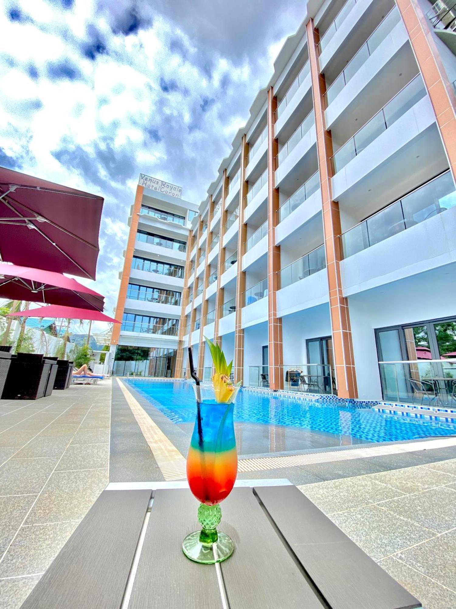 Venus Royale Hotel Coron Exterior photo